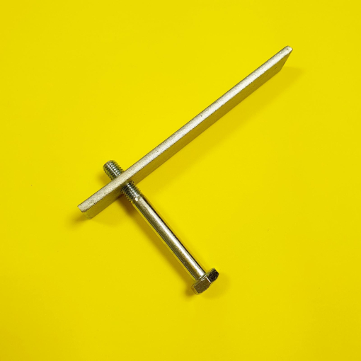 Internal Corner Stabiliser Bar c/w Bolt Image 1